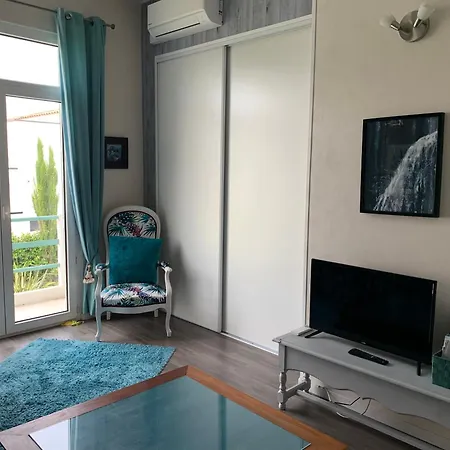 Dans Maison D'artiste Apartment *