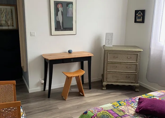 Dans Maison D'artiste Apartment *